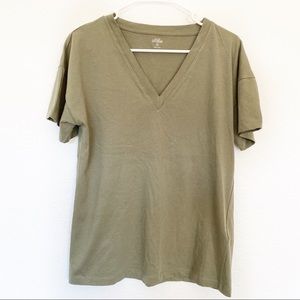 Kate Spade | Saturday Olive Green V Neck Tee Shirt